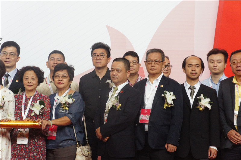 赛思达董事长唐树松参加第二十一届中国烘焙展览会开幕式2